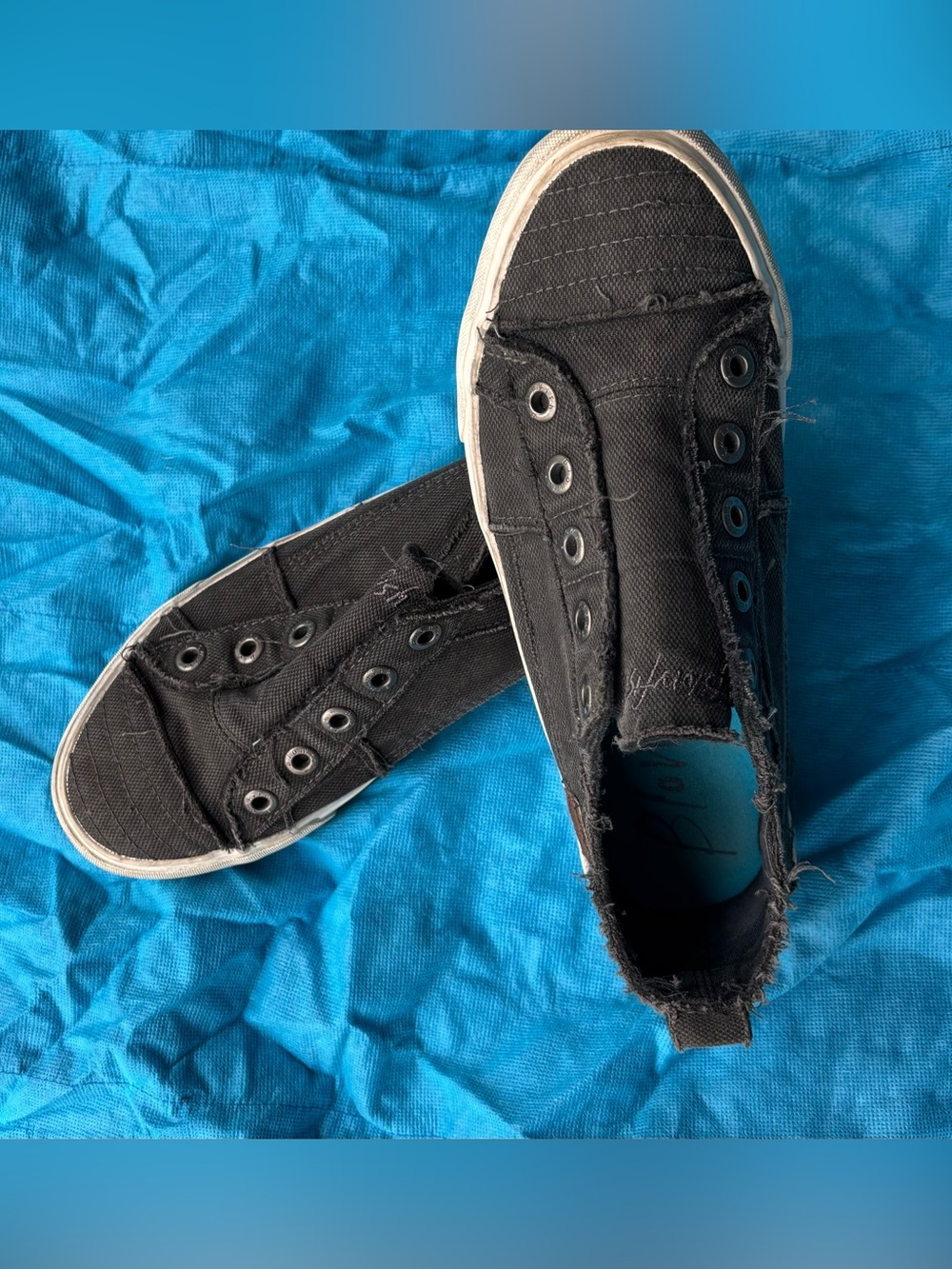 Blowfish Black Sneakers Women’s Size 10